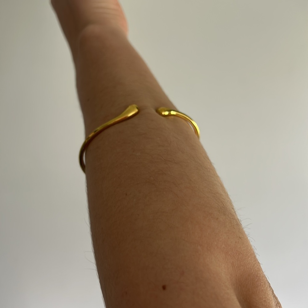 Gold arm cuff - Picture 3 of 3